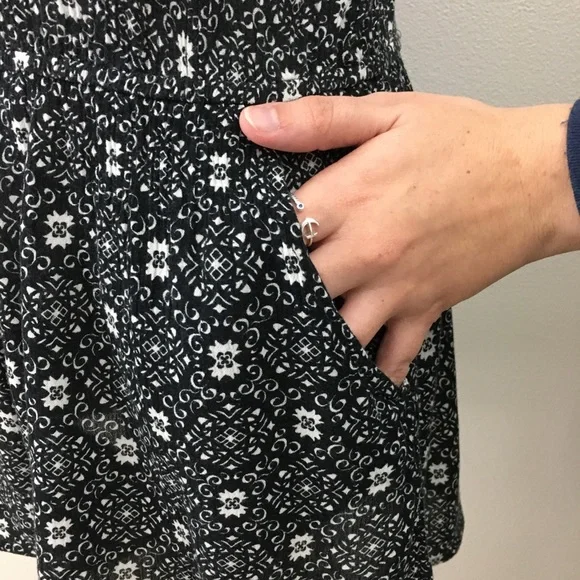 Shorts Romper with Pockets - Picture 6 of 10